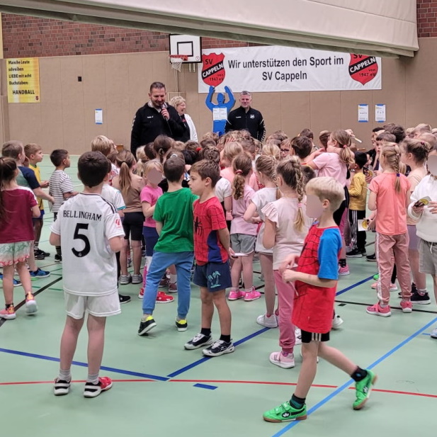 Spiel, Spaß und Teamgeist: Handball begeistert Grundschüler